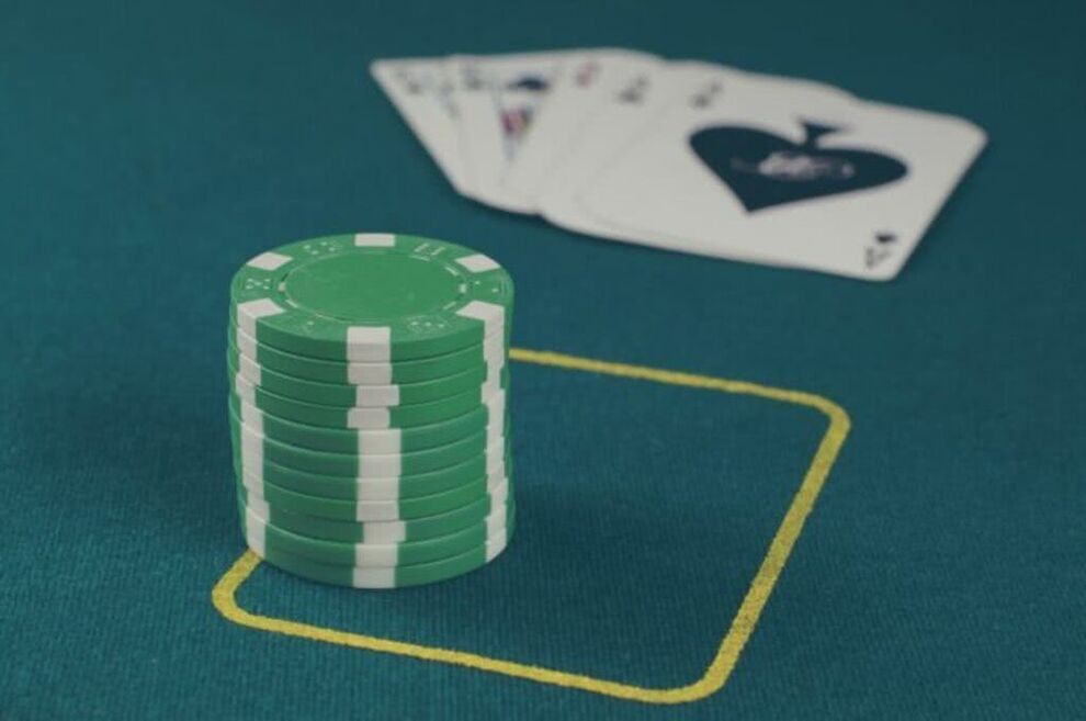 A Guide to the Most Important Blackjack Strategies, with Expert Advice from Michael Shackleford